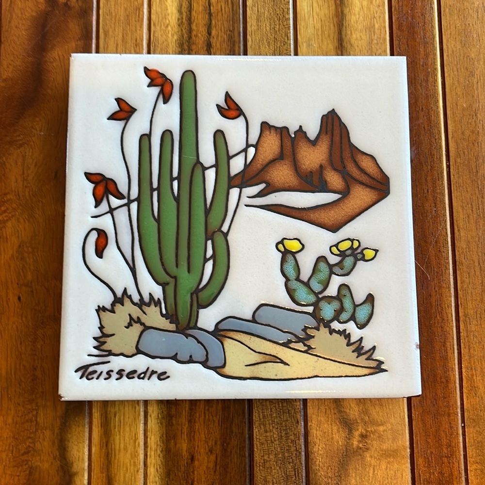Teissedre 6” Tile.​